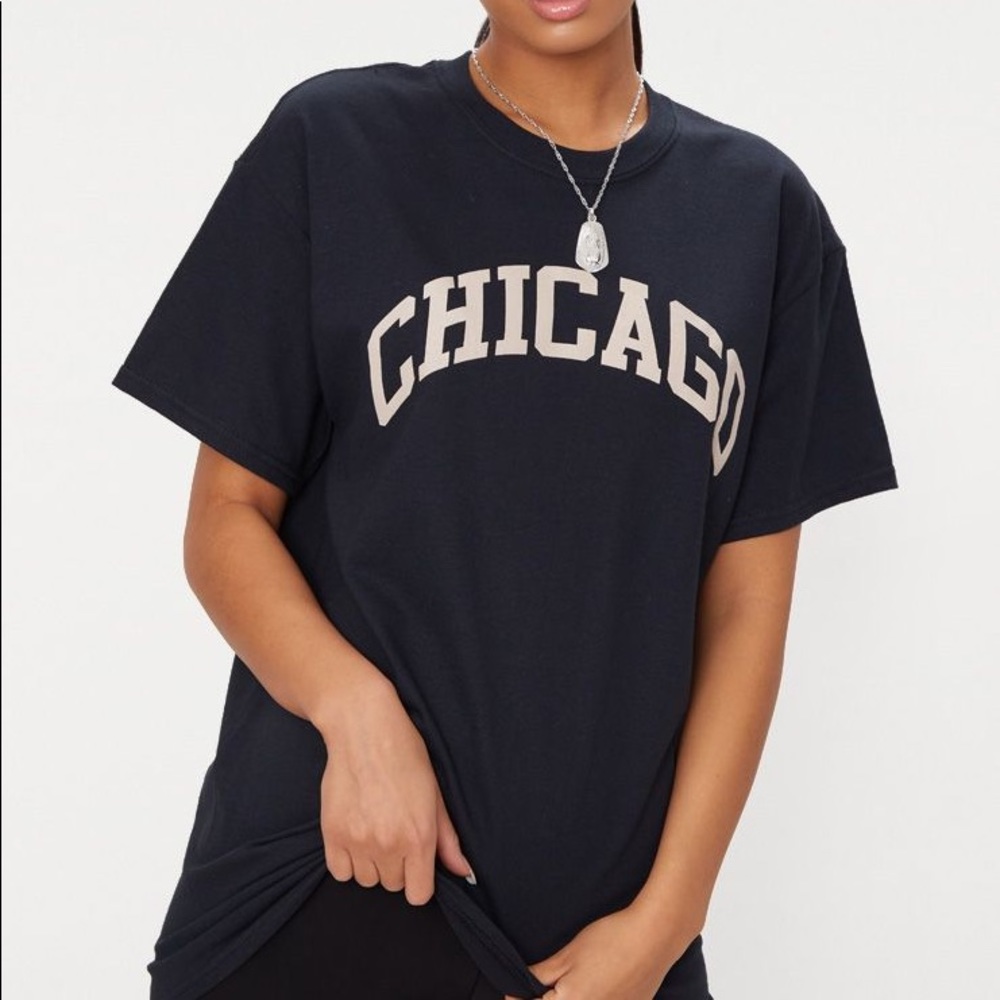 PrettyLittleThing T-shirt
